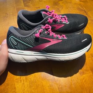 Brooks Ghost 14 Size 8W